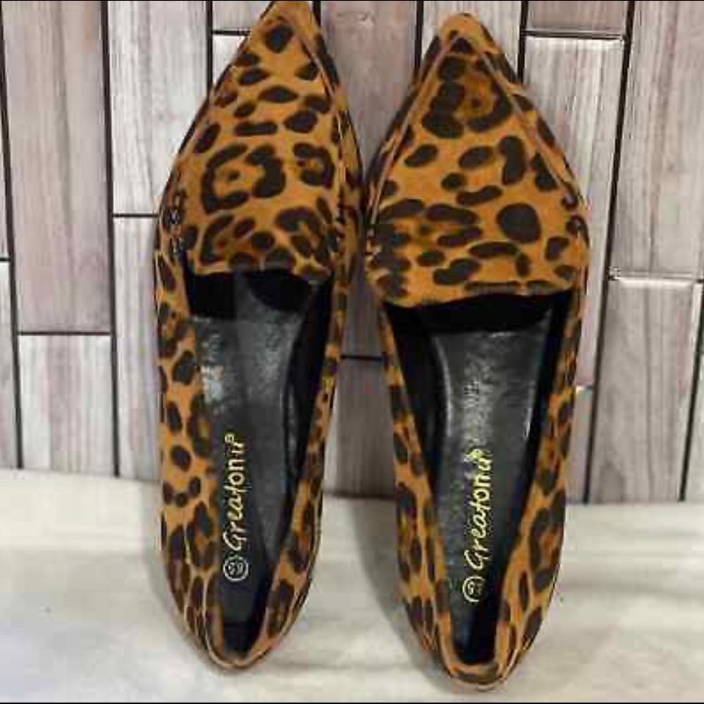 Greatonu Leopard Cheetah Animal Print Pointed Slip On Shoes size 9